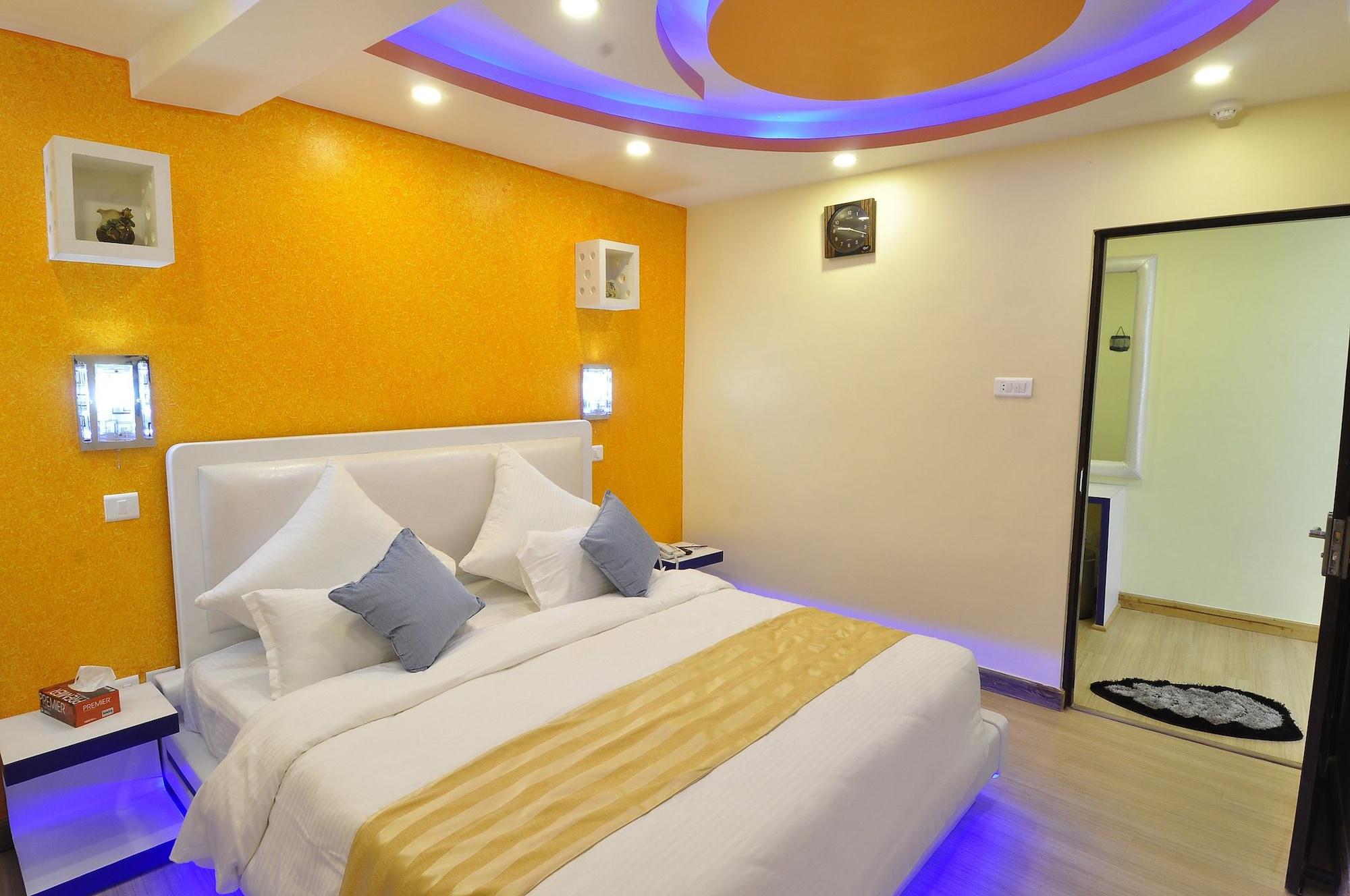Royal Penguin Boutique Hotel & Spa Kathmandu Ngoại thất bức ảnh